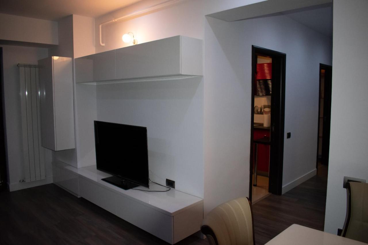 Appartamento Apartament Valcea Râmnicu Vâlcea Esterno foto
