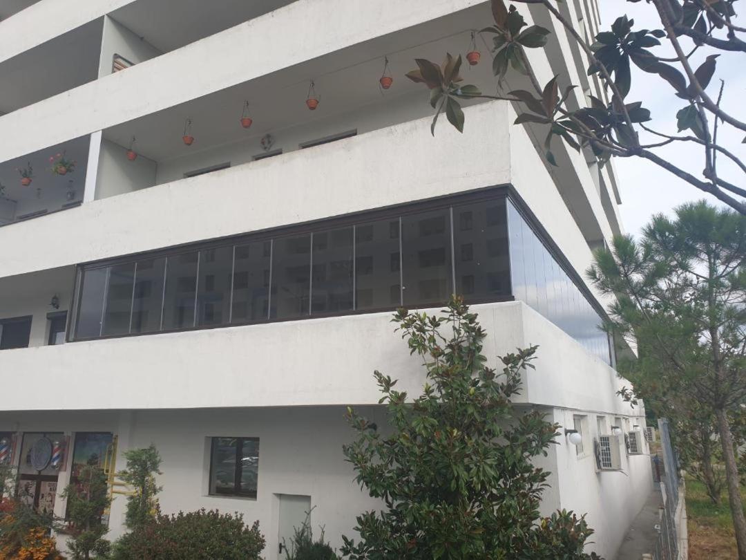 Appartamento Apartament Valcea Râmnicu Vâlcea Esterno foto